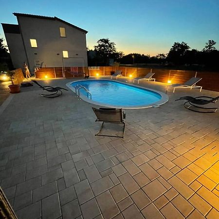Holiday Home “Marko” With Heated Pool! Nin Exterior photo