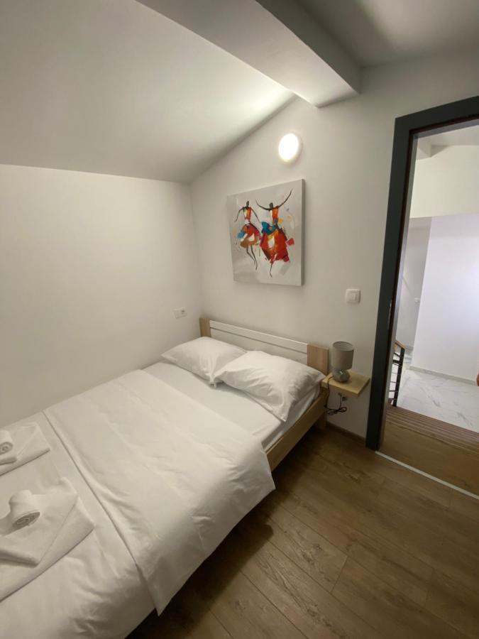 Holiday Home “Marko” With Heated Pool! Nin Exterior photo