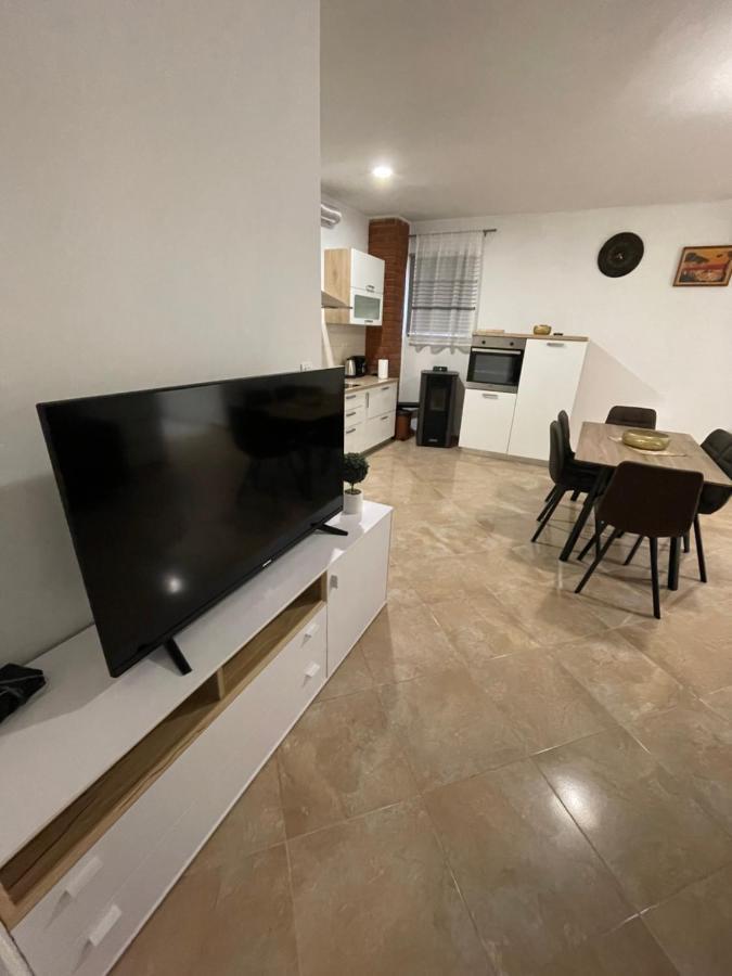 Holiday Home “Marko” With Heated Pool! Nin Exterior photo